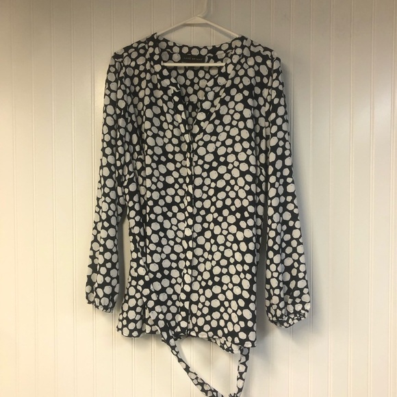 Lane Bryant Polka Dot Women's Top Size 18 Tie Waist VNeck - Picture 1 of 4
